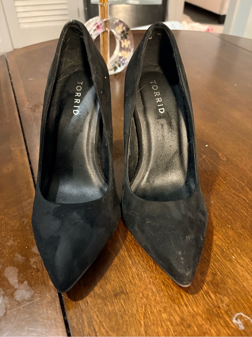 torrid Black Pointed-Toe Stiletto Pumps - Picture 4 of 4